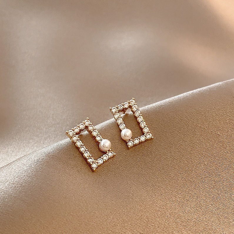S925 Silver Needle Korean small pearl New trendy geometric square pearl bright diamond stud earrings for women full figure