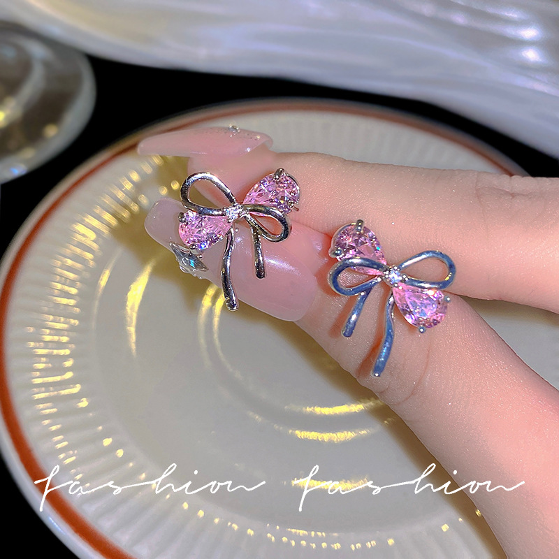 925 Silver Needle Bow Zircon stud Earrings, gentle and sweet for women, French high-end commuter earrings Specification drawing