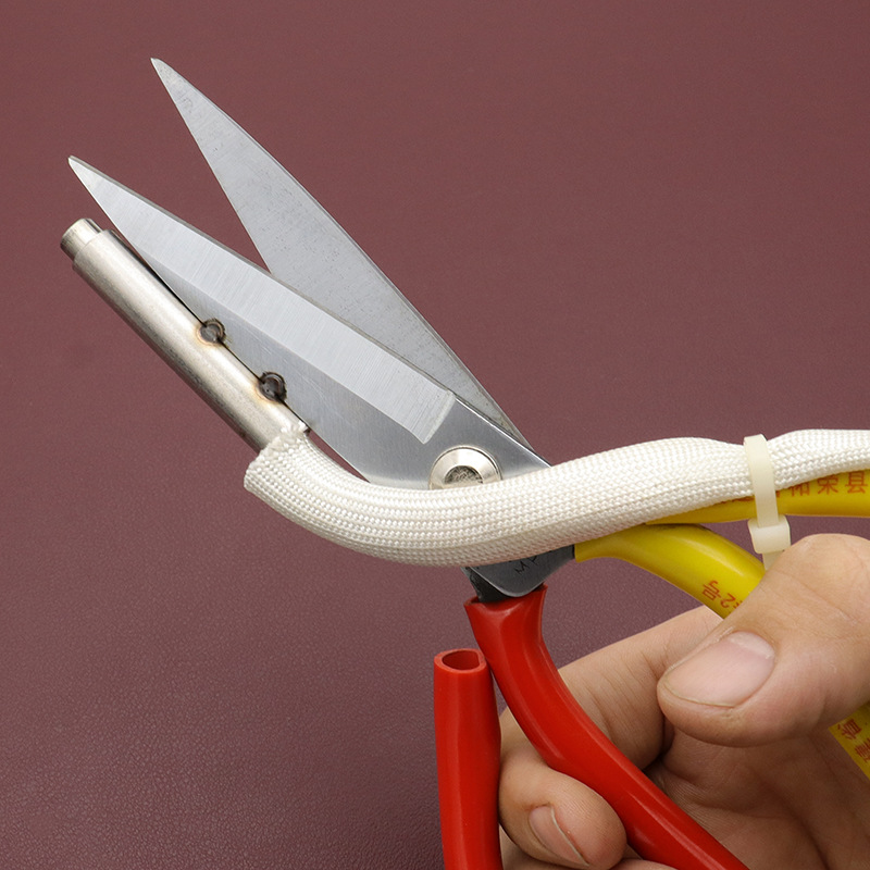 Temperature-adjustable electric scissors, trademark, ribbon cutting, trimming, zipper, tailor, large scissors, thickened blade head, stepless temperature adjustment Application Scenario