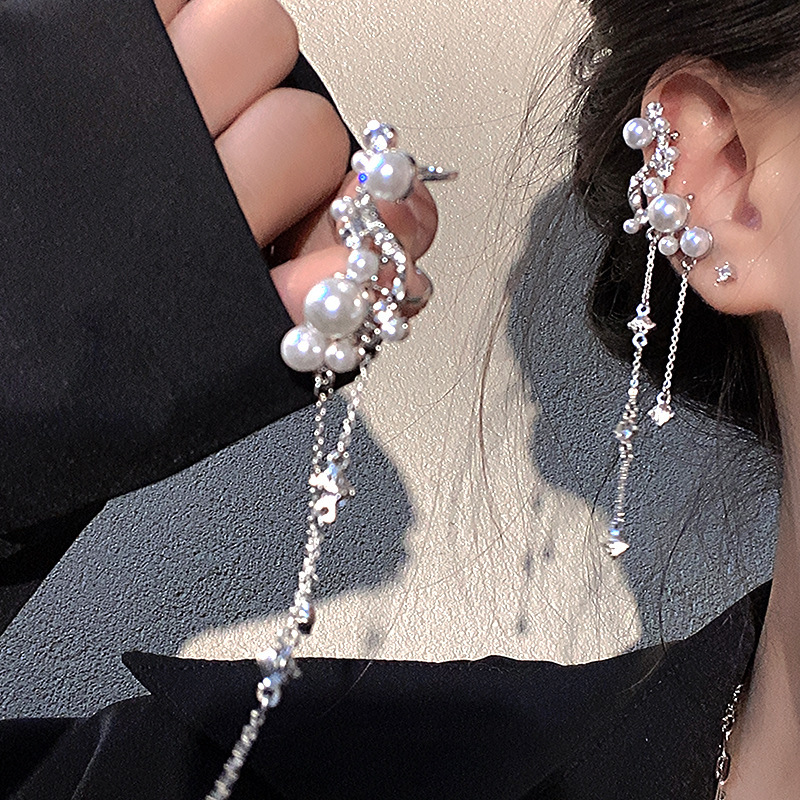 Pearl tassel ear bone clips, no-ear piercing women's earrings, niche design sense, high-end style, versatile earrings wholesale full figure