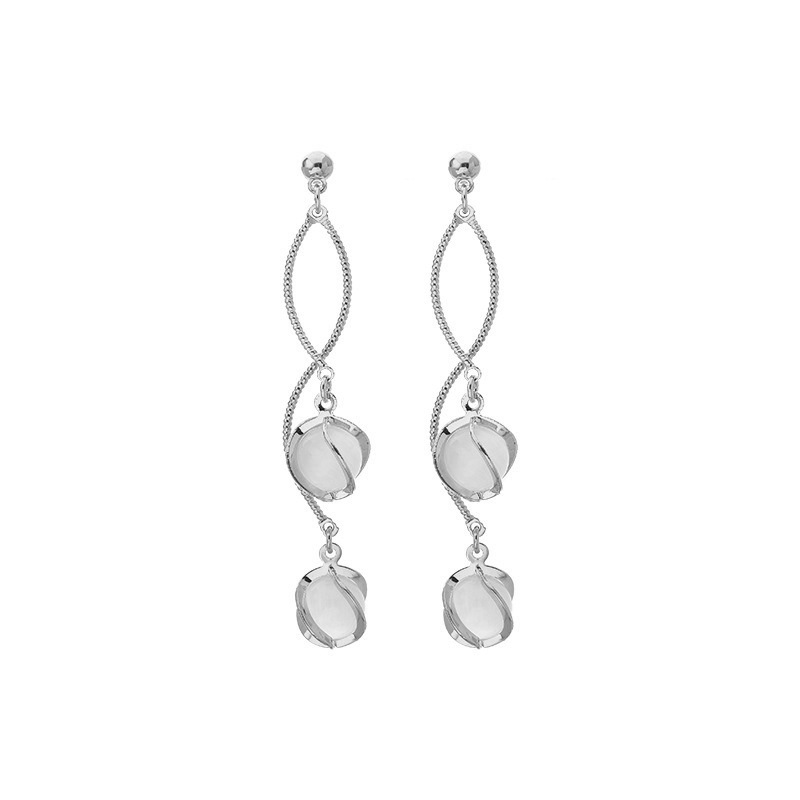 The irregularly twisted cat's eye stone earrings with a niche design sense exude a feminine, light luxury and high-end feel. They are versatile and trendy earrings and accessories Item Picture