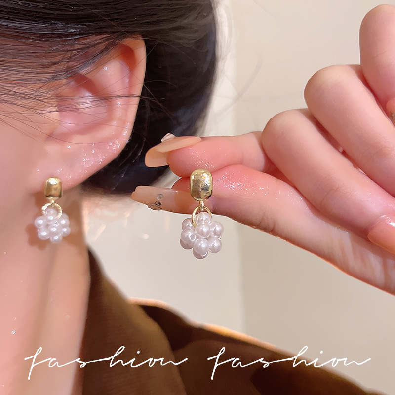 925 Silver Needle Stud Earrings, Rice Grain Pearl Elegant Earrings, Live-streaming bestseller wholesale Stud earrings, versatile, personalized and small earrings full figure