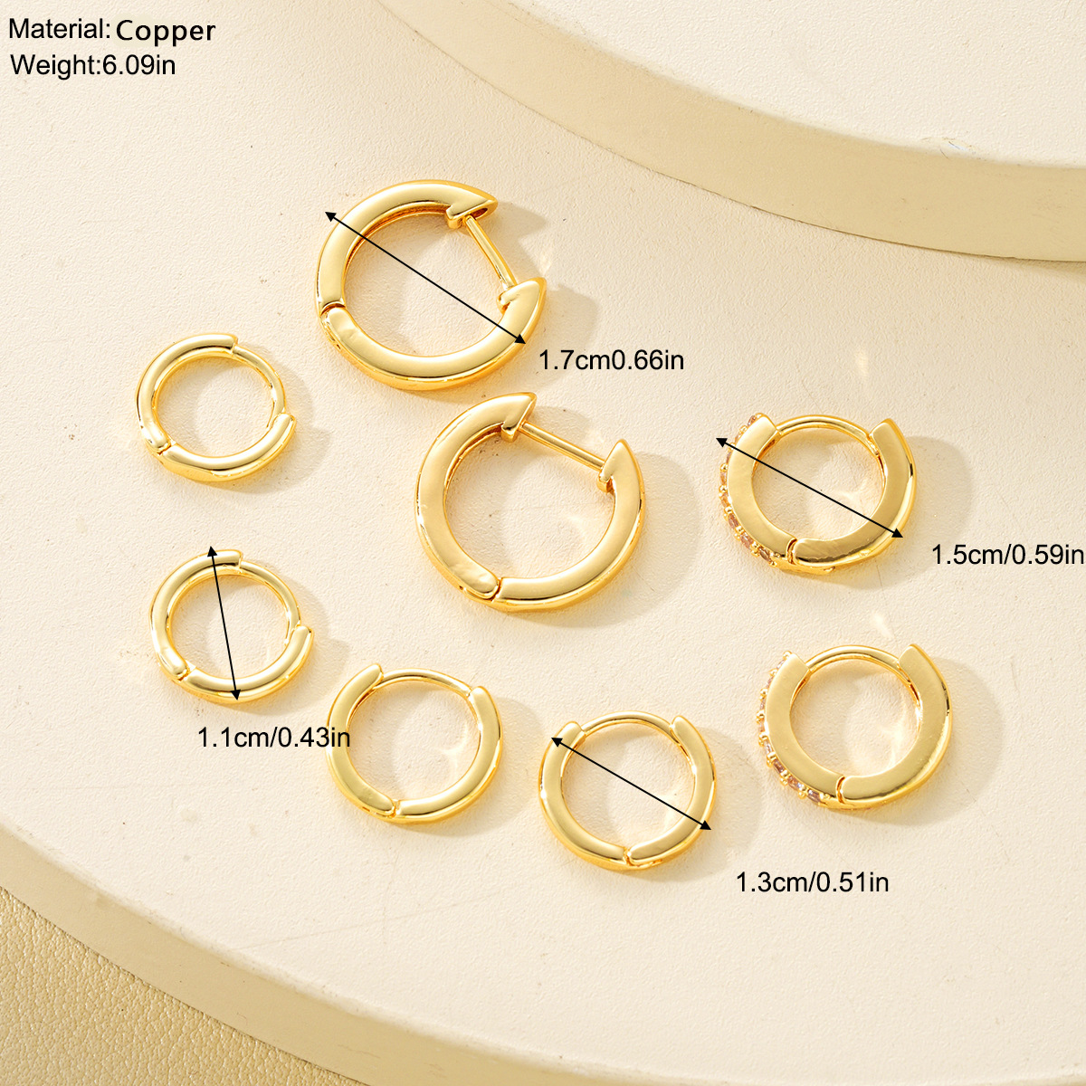 A 4-piece set of cross-border European and American jewelry, fashionable and creative diamond-encrusted copper earrings, with a unique, light luxury and high-end feel. Ear bone clip set Specification drawing