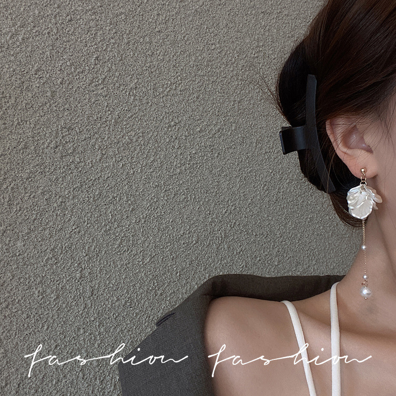 S925 Silver Needle French fairy-like Fresh and delicate petal tassel earrings, ins style pearl long earrings and pendants wholesale details Picture