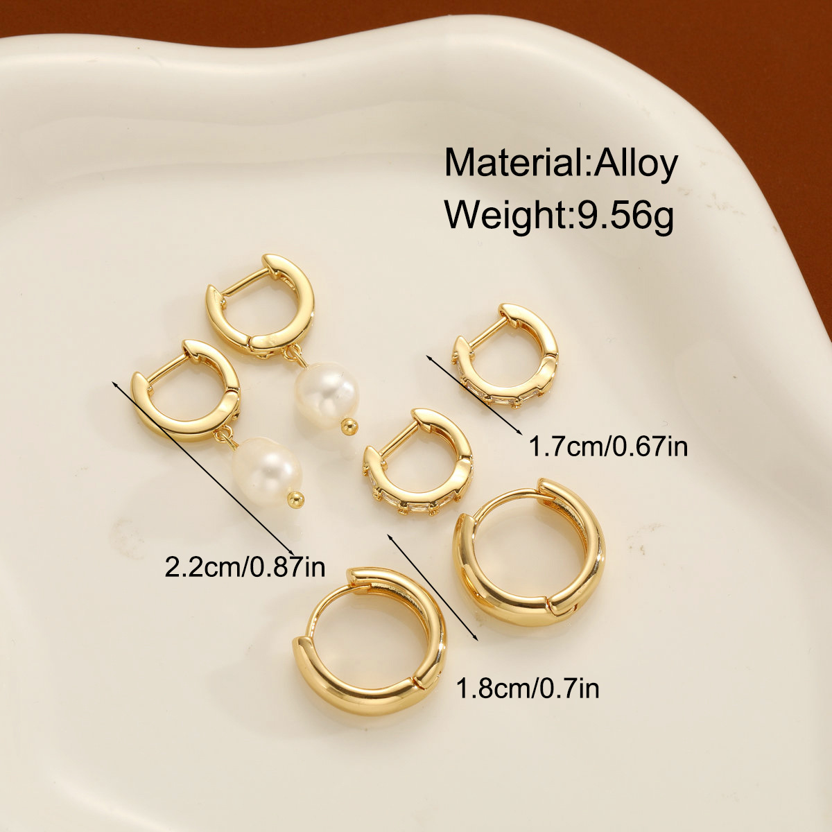 Golden ear rings for ladies, European and American retro style pearl pendant earrings, cross-border diamond-encrusted ear buckles, fashionable earrings and earrings details Picture