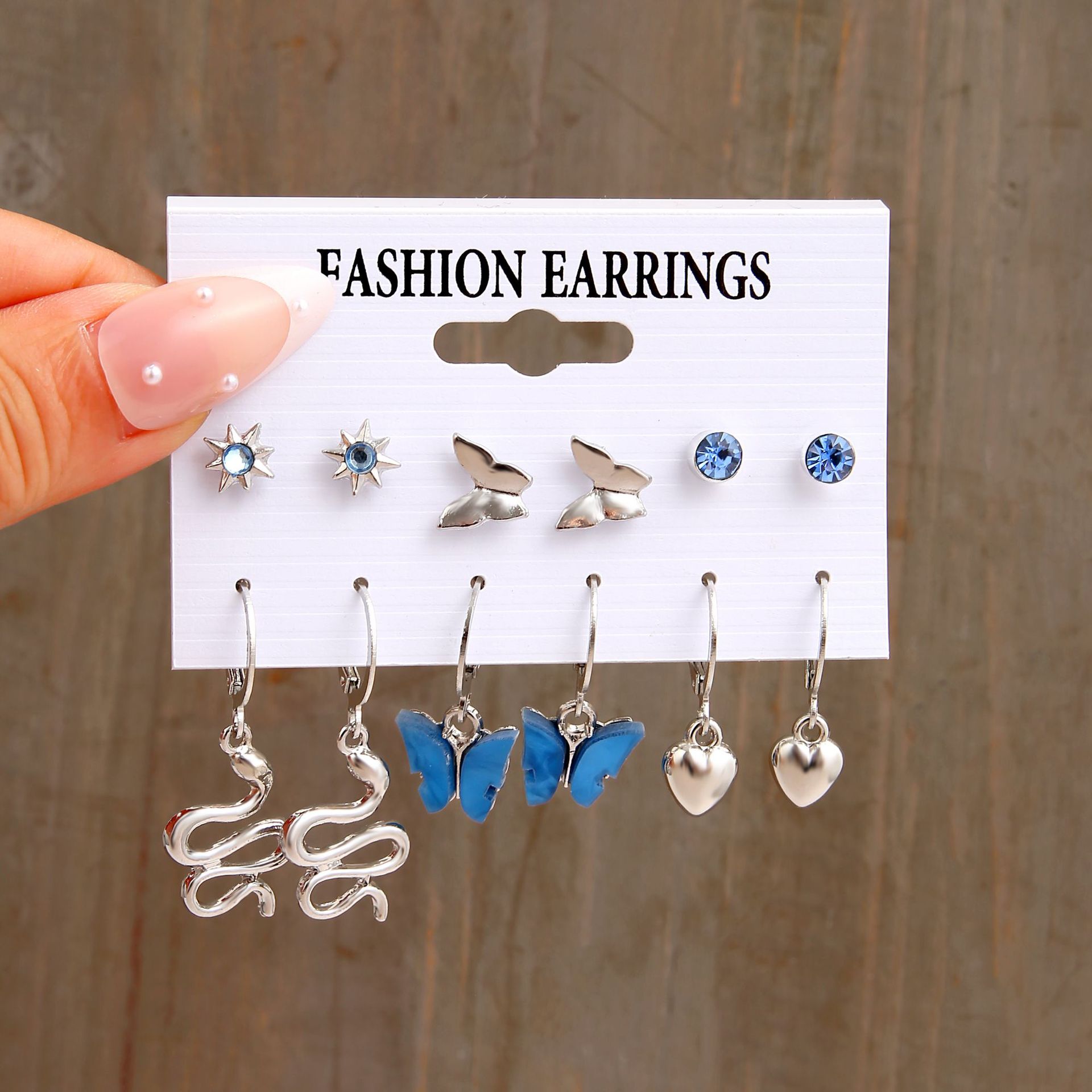 Cross-border new style exaggerated and personalized snake heart earrings, women's fashion acrylic butterfly pendant earrings 6-piece set full figure