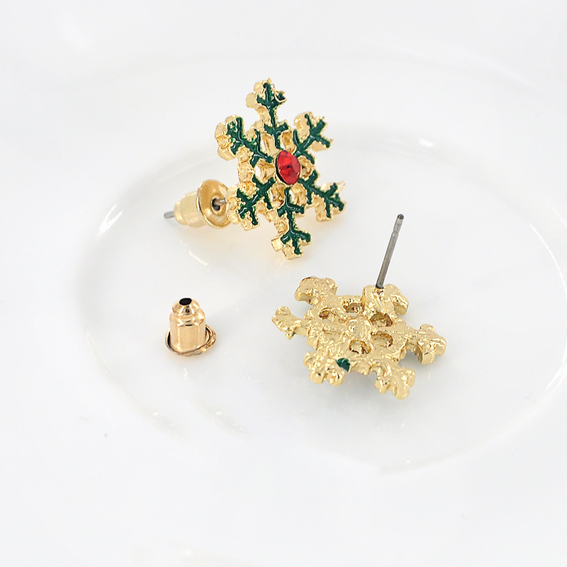 S925 Silver needle European and American festival new oil-dripping snowflake diamond-encrusted stud earrings are selling well in foreign trade. Wholesale of fashionable earrings and earrings Specification drawing