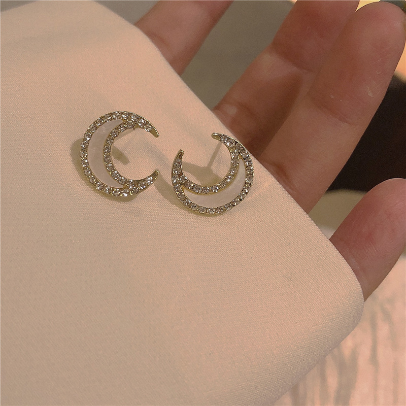 S925 Silver Needle Moon Stud earrings with diamonds, a light luxury and high-end look, a sweet and versatile Korean-style niche ear accessory for women Application Scenario