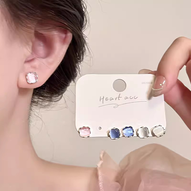 Colorful cat's eye stone silver needle stud earrings set for women, Korean style, fresh and simple earrings, small, exquisite and high-end earrings full figure