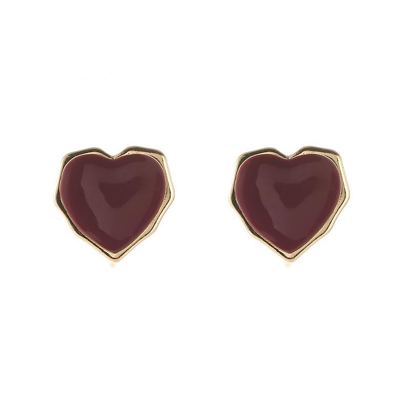 Korean retro stud earrings, heart-shaped deep red stud earrings, women's oil-dripping metal girl earrings, internet-famous small earrings Item Picture