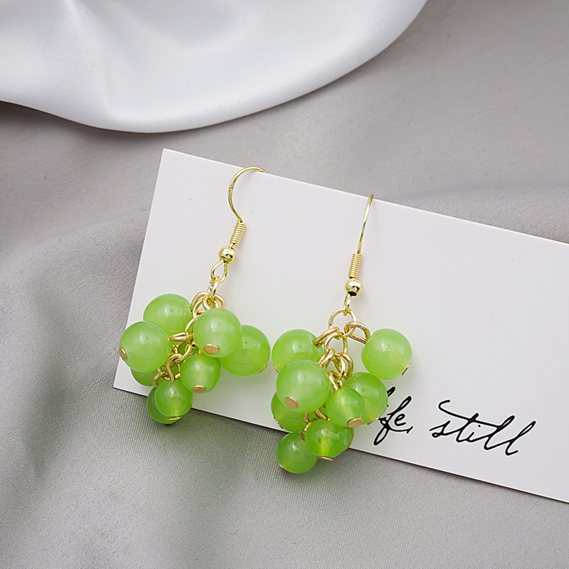 Silver Needle Spring/Summer New handcrafted beaded green grape earrings, sweet and ins Japanese-style soft girl fruit earrings full figure