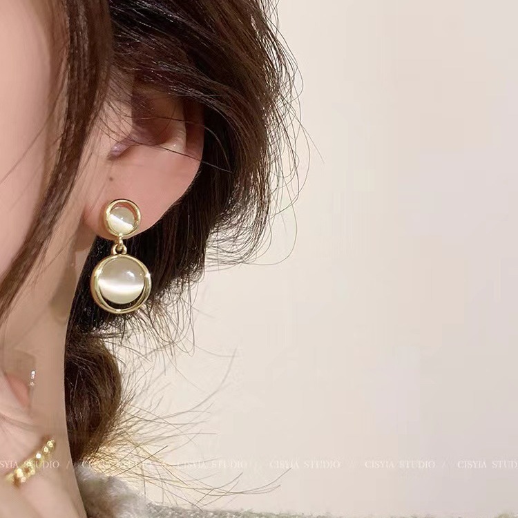 S925 Silver Needle Small Fragrance Style high-end Stud earrings, women's retro double round hollowed-out cat's eye stone earrings, pendants and earrings Specification drawing