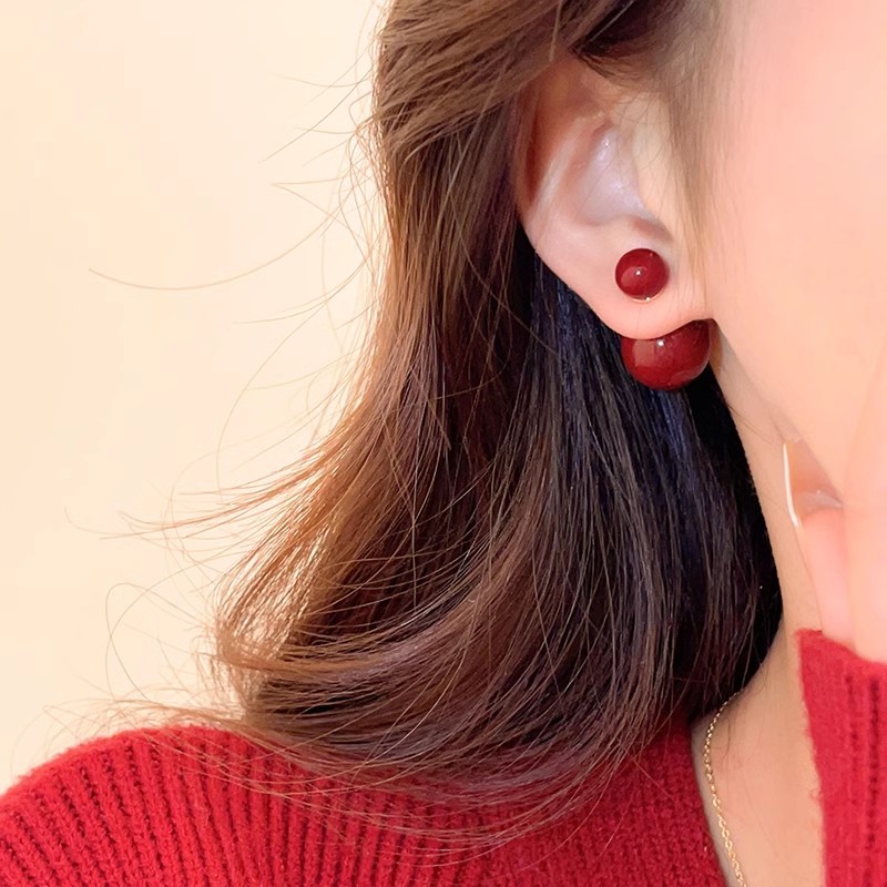 Ankela red bean stud earrings, a niche design for women, a pair of earrings that can be worn twice, exuding a light luxury and high-end charm Specification drawing