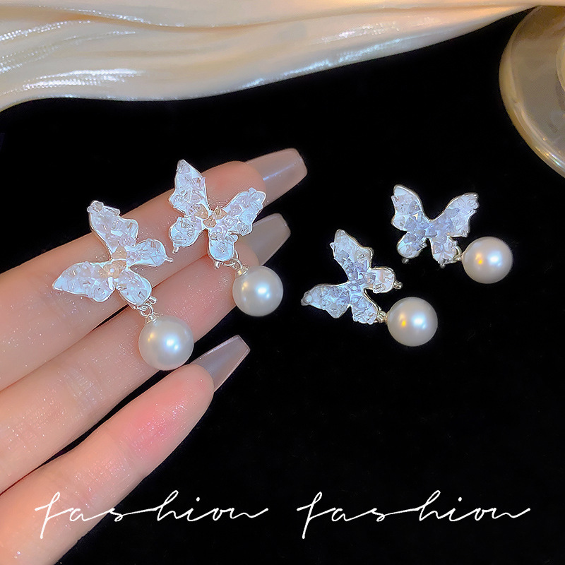 Butterfly tassel pearl earrings for women 2024 New bestsellers, super ethereal, light luxury, niche and high-end style earrings and earrings Specification drawing