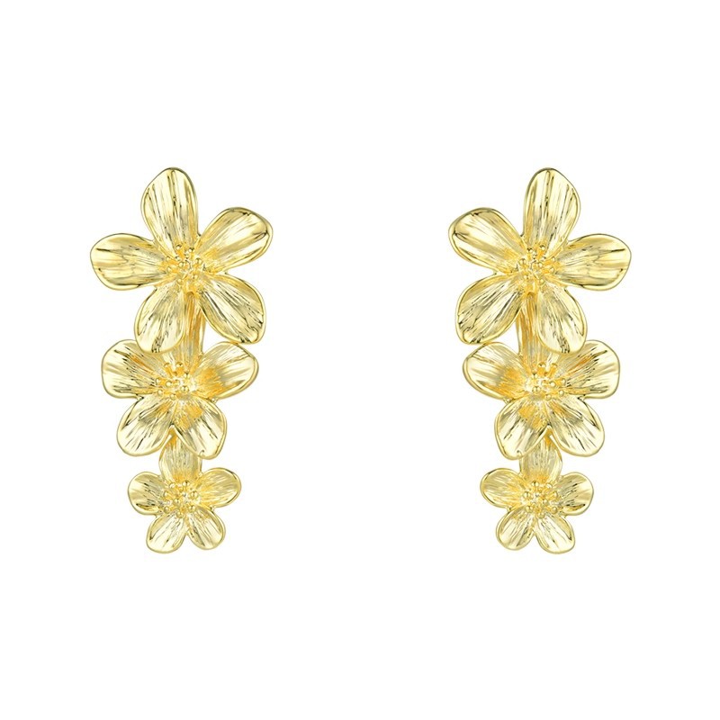 Gilded golden flower earrings, women's tassel long metal light luxury high-end earrings, exaggerated and elegant vintage earrings Item Picture