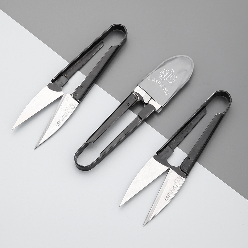 Factory direct sales of black-handled high-carbon steel U-shaped shears, household cross-stitch thread end shears, spring yarn shears, small shears Application Scenario