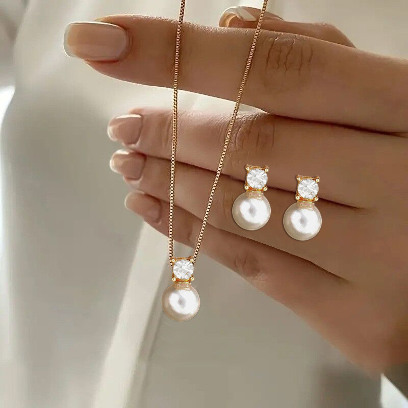 New cross-border European and American zircon imitation pearl earrings and necklaces set, creative, niche and fashionable women's accessories wholesale in Yiwu full figure