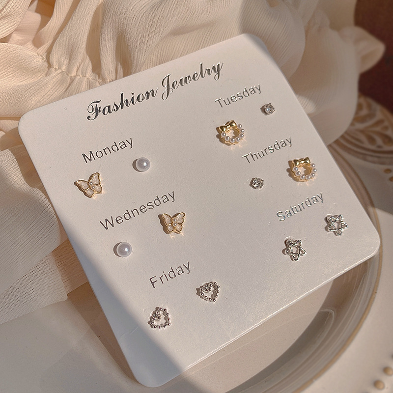 A 12-piece set of S925 silver needle earrings featuring fashionable and sweet Japanese and Korean style stud earrings for women on Instagram Application Scenario