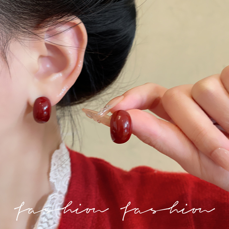Silver needle Ankola Red Chinese-style festive stud earrings, elegant whitening earrings for women, small and versatile for commuting, retro earrings details Picture