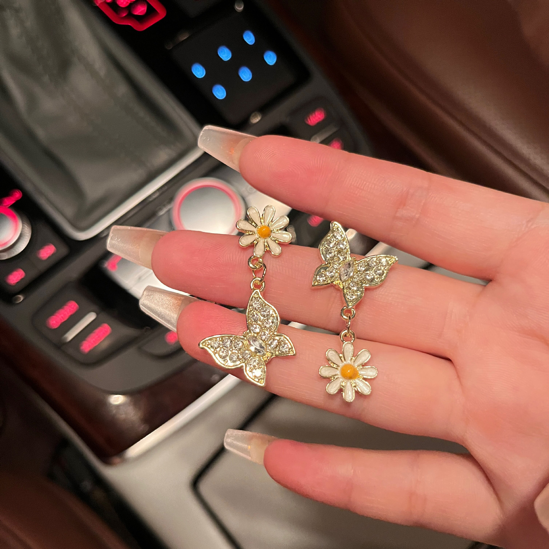 S925 Silver Needle Butterfly Flower Diamond Earrings for Women, a new trendy and ethereal forest-themed earrings and earrings with an extremely fairy-like feel details Picture