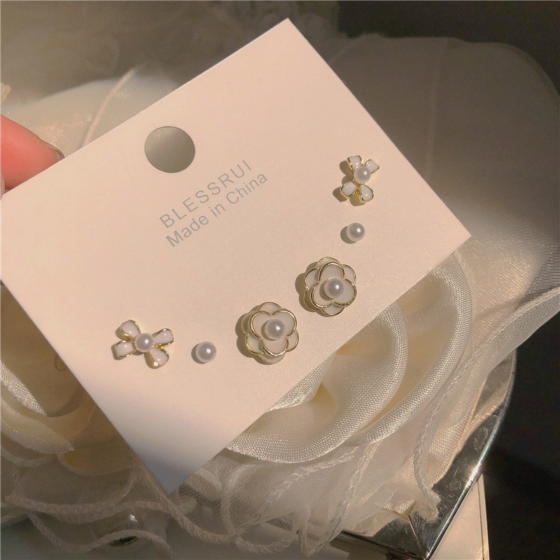 Super Fairy Camellia Pearl Stud Set of three pairs, with a unique design sense of flower stud earrings for women, S925 silver needle earrings full figure