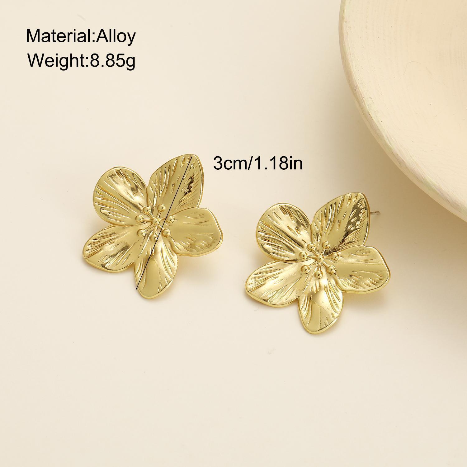 European and American cross-border best-selling flower stud earrings, fashionable, retro and niche style earrings, geometric pattern petal stud earrings for women details Picture