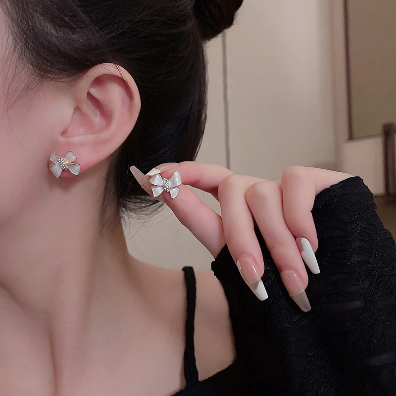 S925 Silver Needle InS-style simple bow earrings for women, new trendy and sweet stud earrings, elegant and stylish earrings wholesale details Picture