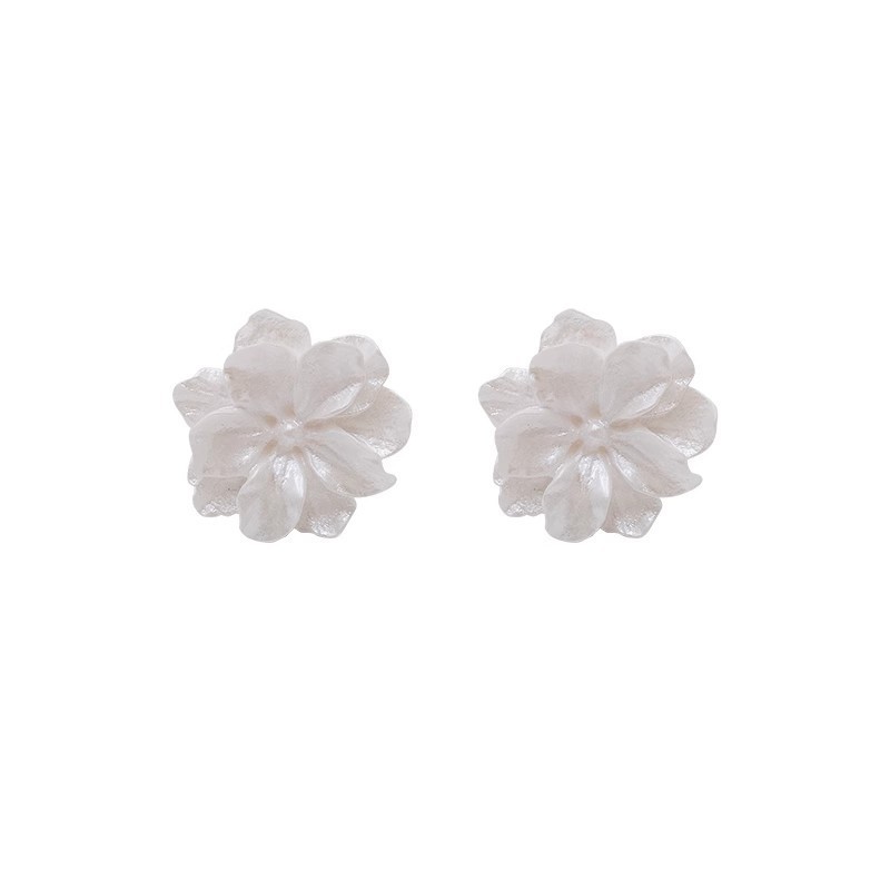 925 Silver Needle White Flower Earrings for Women, Summer 2024 new trendy and niche stud earrings, retro French earrings Item Picture