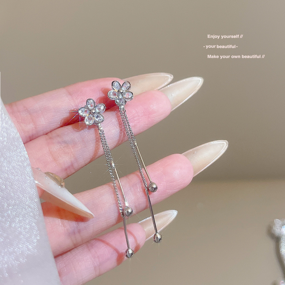 S925 silver needle double flower tassel earrings, a light luxury and high-end look, fashionable and versatile stud earrings, elegant and niche earrings for women details Picture