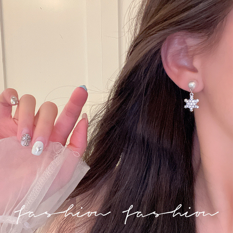 Earrings 2025 New bestsellers, unique and elegant style, stud earrings, women's high-end, light luxury accessories, pearl earrings Specification drawing