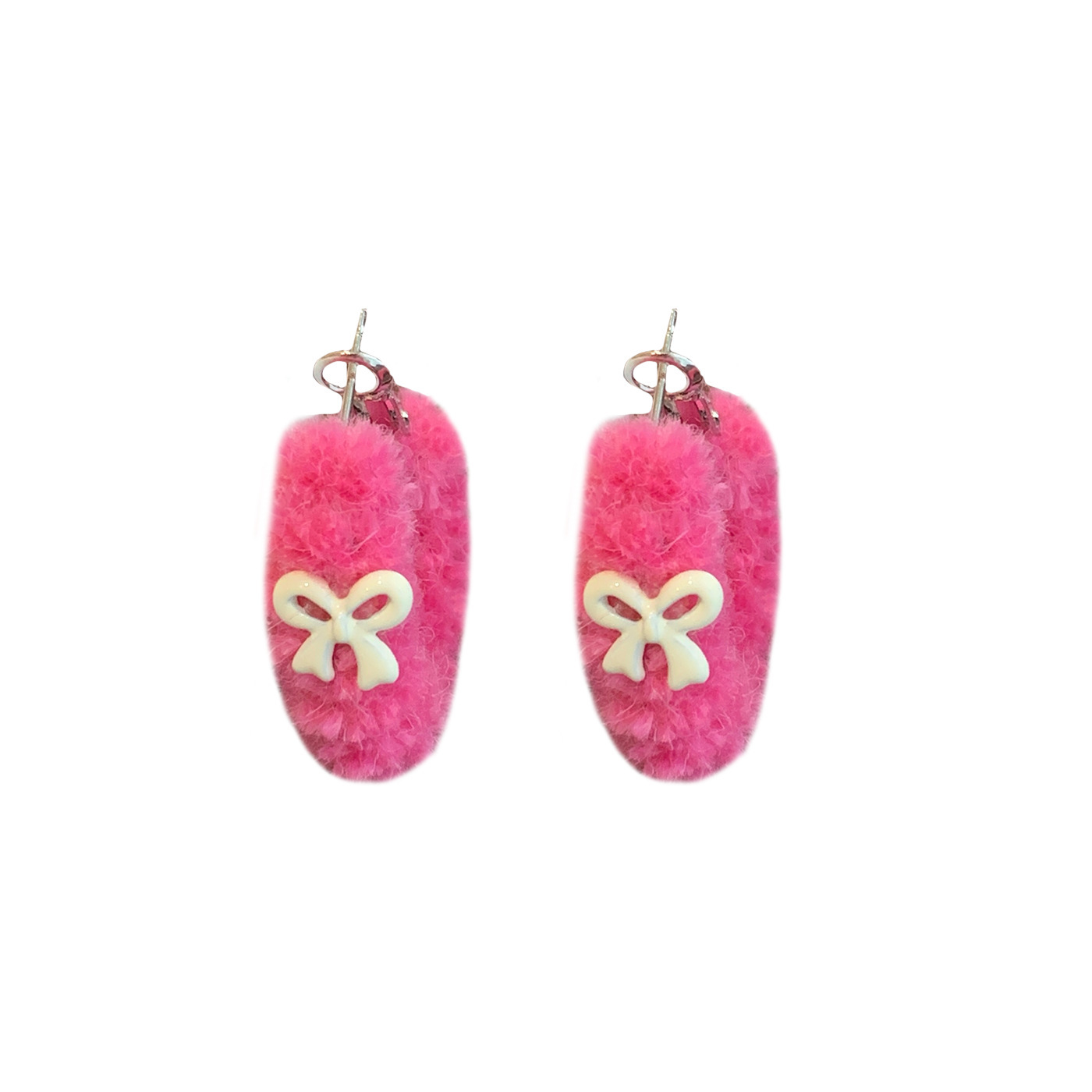 Gentle plush bow ear rings for women with round faces to show off. Autumn and winter earrings with a high-end feel and unique charm. Earrings for women Item Picture