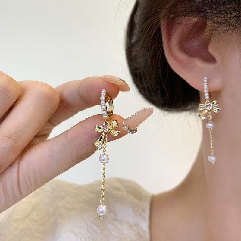 Micro-inlay zircon bow pearl long tassel earrings for women, s925 silver needle, super ethereal and elegant earrings, internet-famous earrings Application Scenario