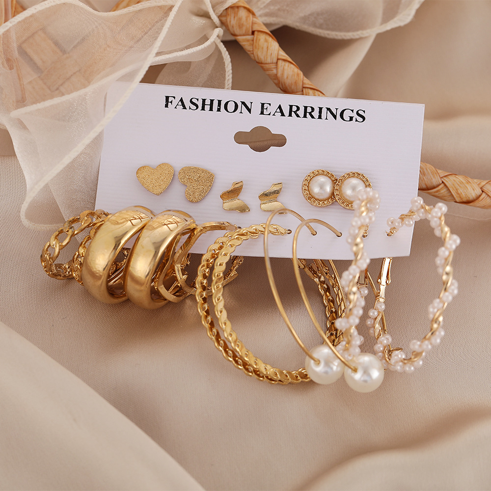 New European and American earring set, creative and simple earring set, 9 pairs of butterfly heart earrings, pearl imitation ear rings Application Scenario