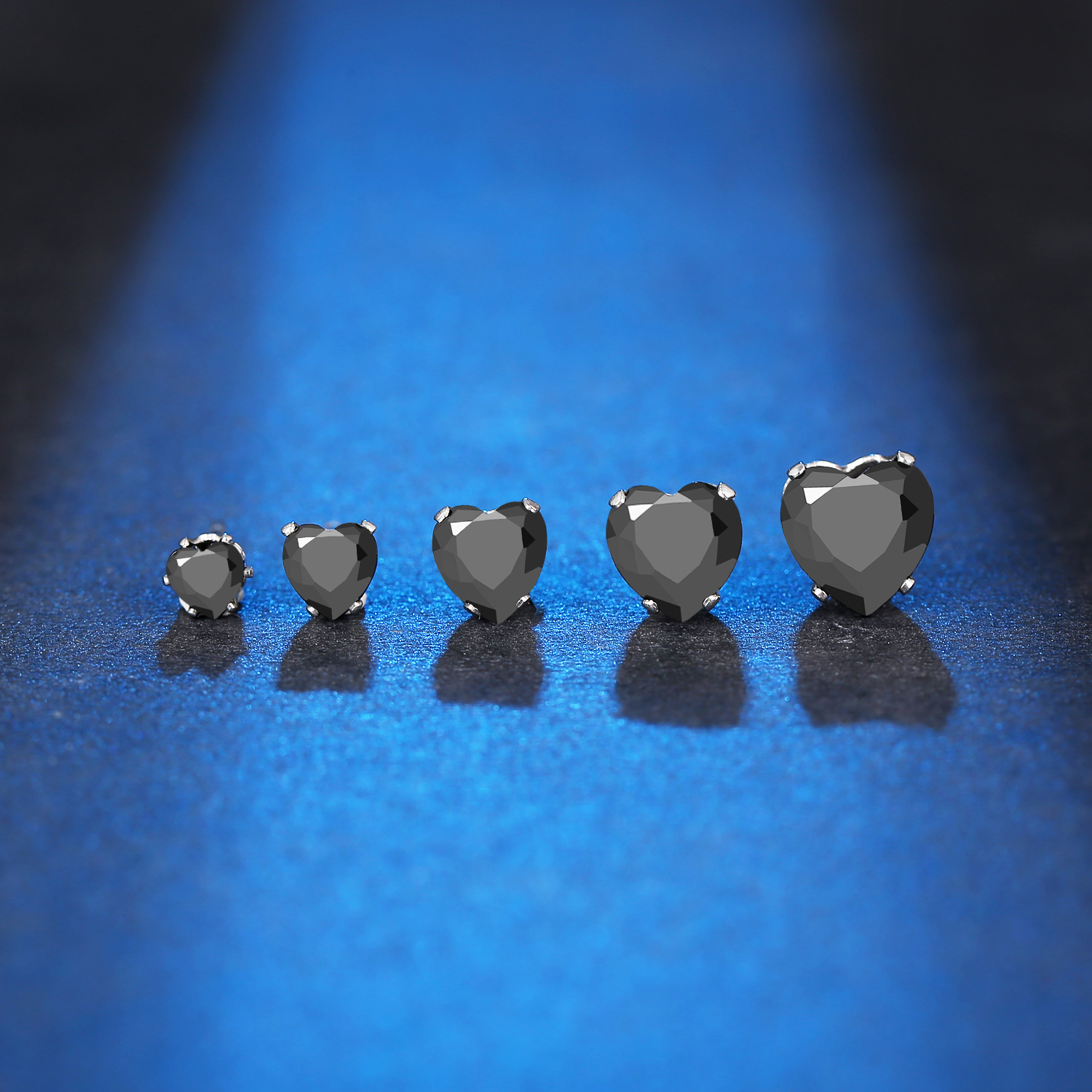 25 pairs of black, light luxury crystal stud earrings with a heart shape and geometric design are popular cross-border accessories on Amazon Specification drawing