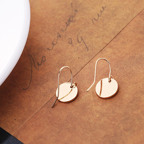 E799 European and American minimalist geometric metal mini round stud earrings, earrings, pendants and earrings for women Item Picture