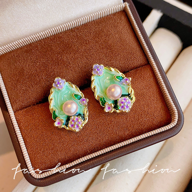 Monet Garden Pearl Earrings 2025 Bestseller, high-end oil painting stud earrings, women's light luxury, niche design, exquisite earrings Specification drawing