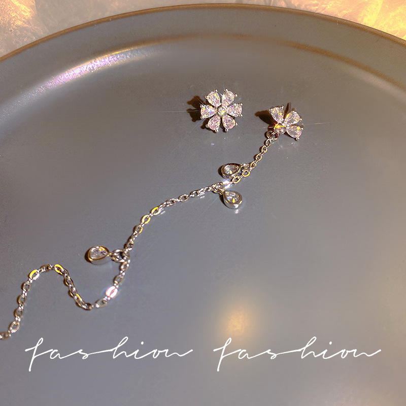 New 925 silver needle long tassel earrings from Japan and South Korea, fashionable zircon asymmetrical flower style stud earrings for women Application Scenario
