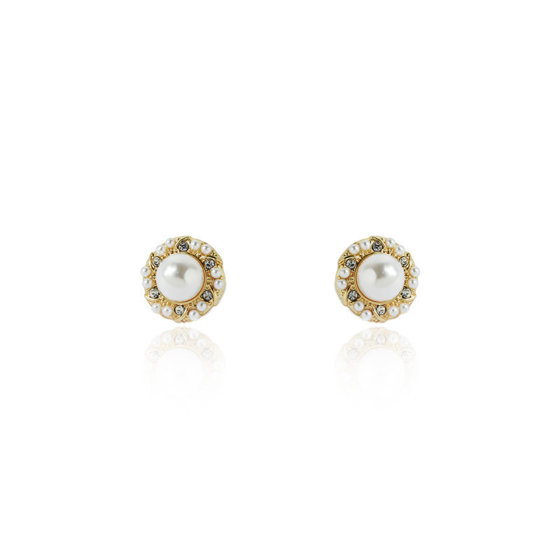 Dongdaemun, South Korea, French round pearl stud earrings, Korean-style women 925 silver needle elegant diamond-encrusted stud earrings Item Picture