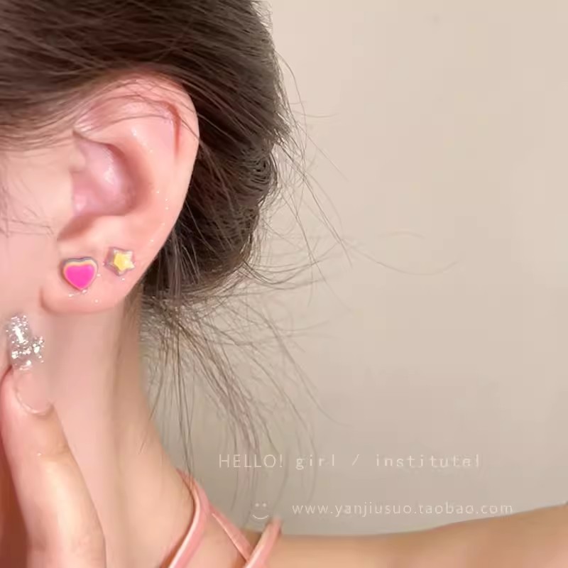 Dopamine Rainbow Candy Star Heart Stud Unique Set Earrings 2024 New bestseller High-end Earrings Application Scenario