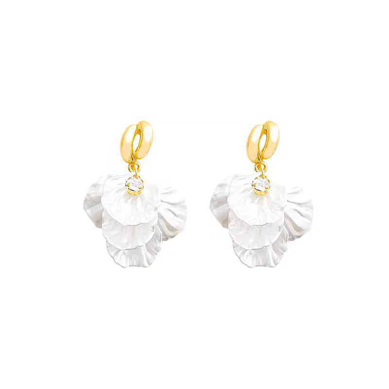 Retro tassel flower acrylic earrings, women's exaggerated and elegant high-end stud earrings, light luxury and niche diamond-encrusted earrings Item Picture
