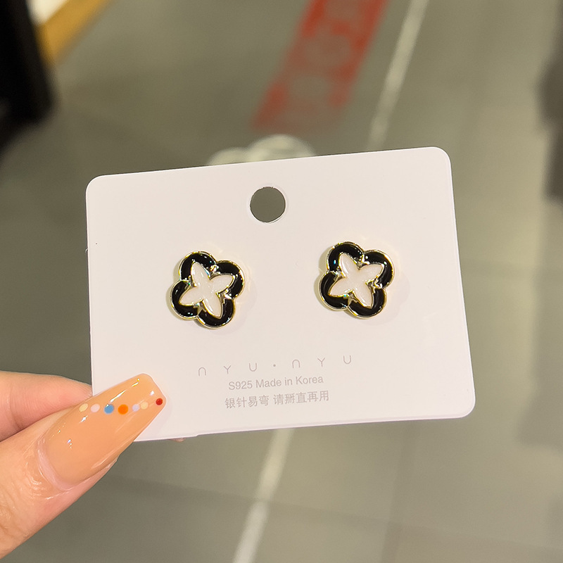 Korean version S925 silver needle new trendy summer earrings, the same style of earrings for female celebrities Specification drawing