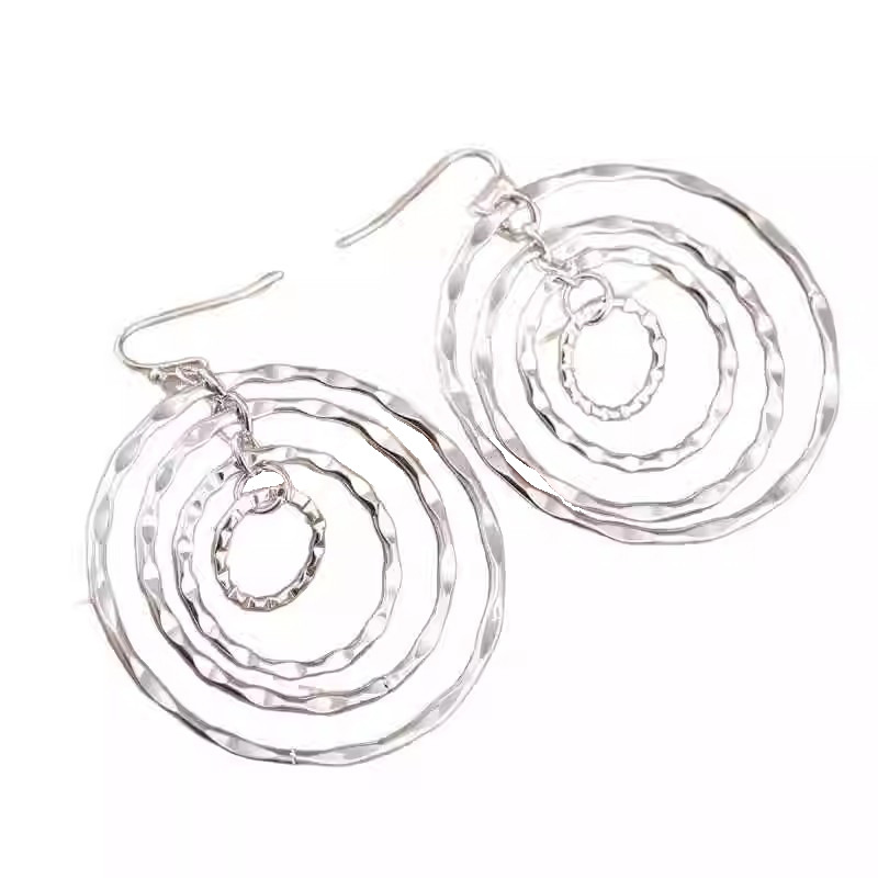 Retro and cool hammer-patterned multi-layer star-track ear rings, exaggerated and face-highlighting, trendy and individualistic earrings, cold style earrings Item Picture