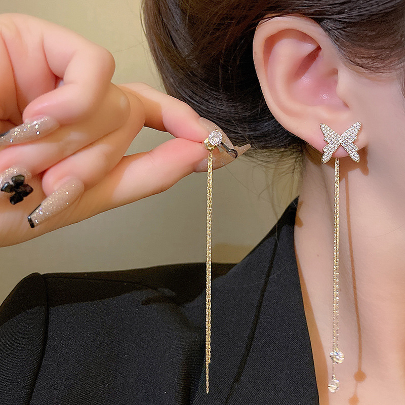 925 silver needle retro long butterfly earrings, feminine charm, ins stylish Su earrings, high-end feel, wholesale of internet-famous earrings details Picture