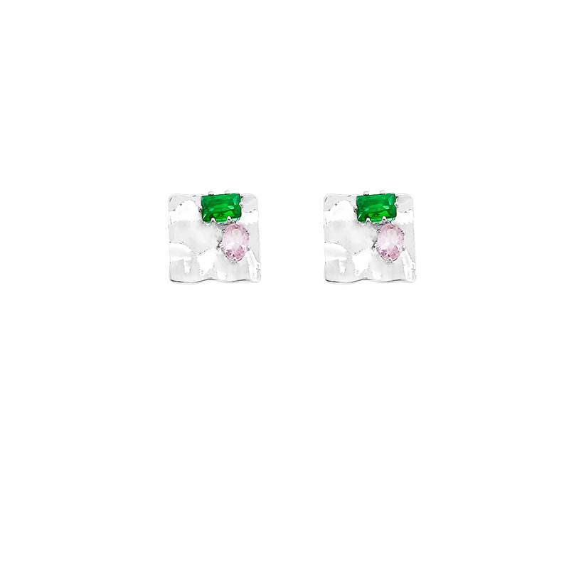 Pleated zircon square earrings, Japanese and Korean simple and fashionable design sense ear studs, new personalized and elegant earrings for women wholesale Item Picture
