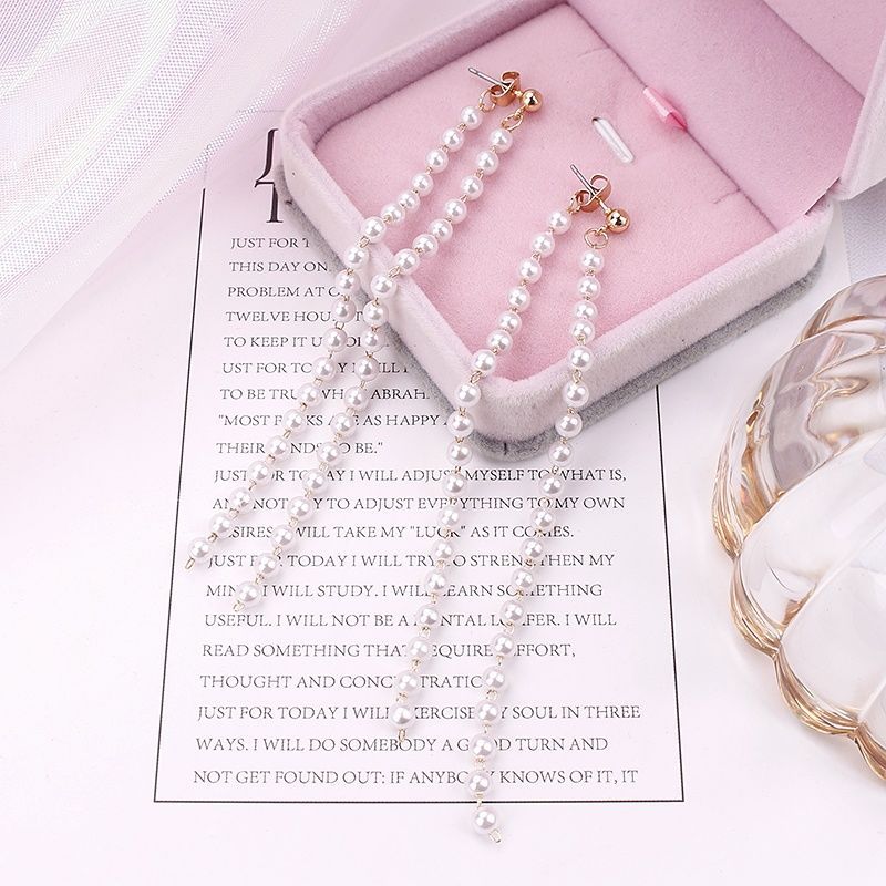 New extra-long pearl earrings, popular female Internet celebrity earrings, Korean style and personality, tassels, super ethereal and trendy earrings Item Picture