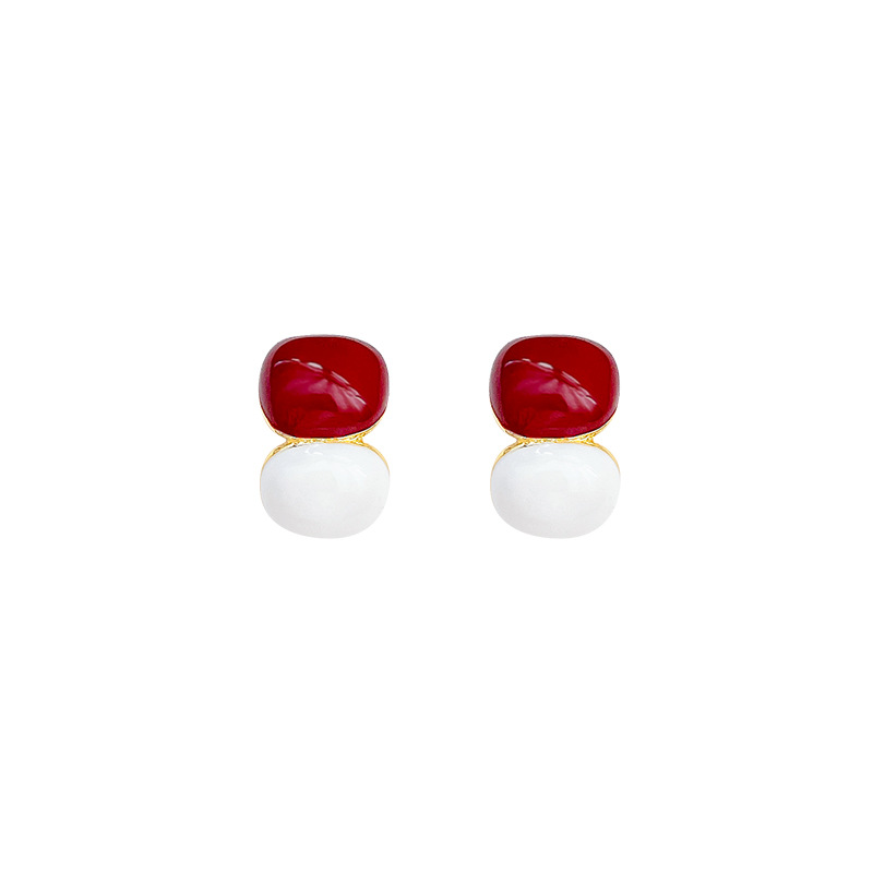Ankola red versatile and fashionable earrings, popular steamed bun earrings, exaggerated and high-end, unique and elegant, stud earrings for women Item Picture