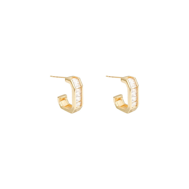 Korean-style light luxury exquisite zircon stud earrings, a niche design for women, exuding a sense of high-end fashion, simplicity, versatility and elegance Item Picture