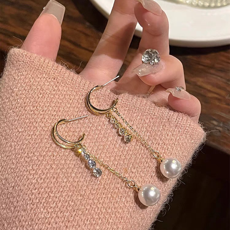 925 Silver needle high-end pearl stud earrings, unique and niche long tassel earrings for women, fashionable and elegant earrings details Picture