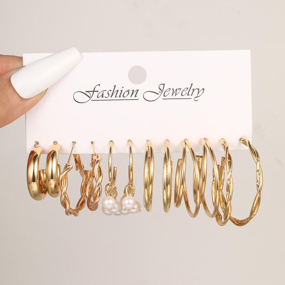 A set of 6-piece cross-border best-selling golden twisted pearl imitation earrings, C-shaped stylish earrings and earrings full figure