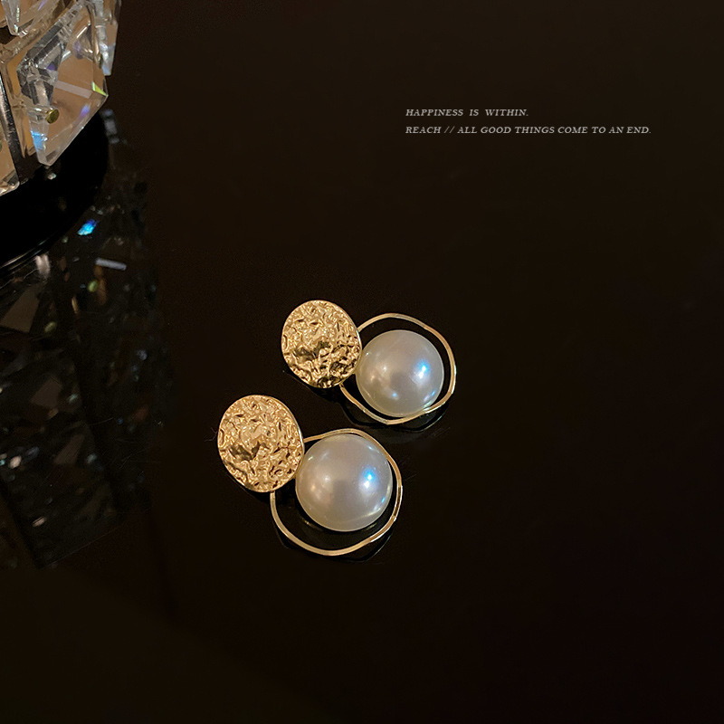 S925 Silver Needle, with a unique and niche design, pearl earrings, a trendy and trendy earpiece for women in 2023 Specification drawing